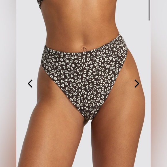NWT - RVCA DITZ HIGH RISE CHEEKY BIKINI BOTTOMS - Size S - Picture 1 of 2